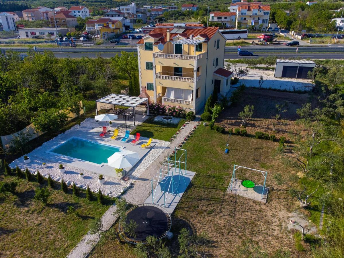 Apartments Maris Kastela Exterior photo
